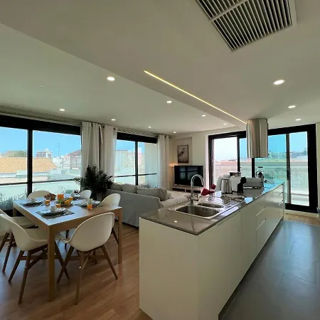 Design 2 By Homing District de Faro