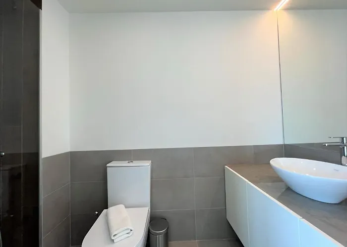Design 2 By Homing Apartament *
